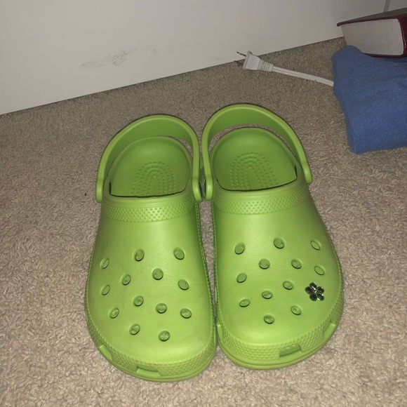 lime green crocs women's